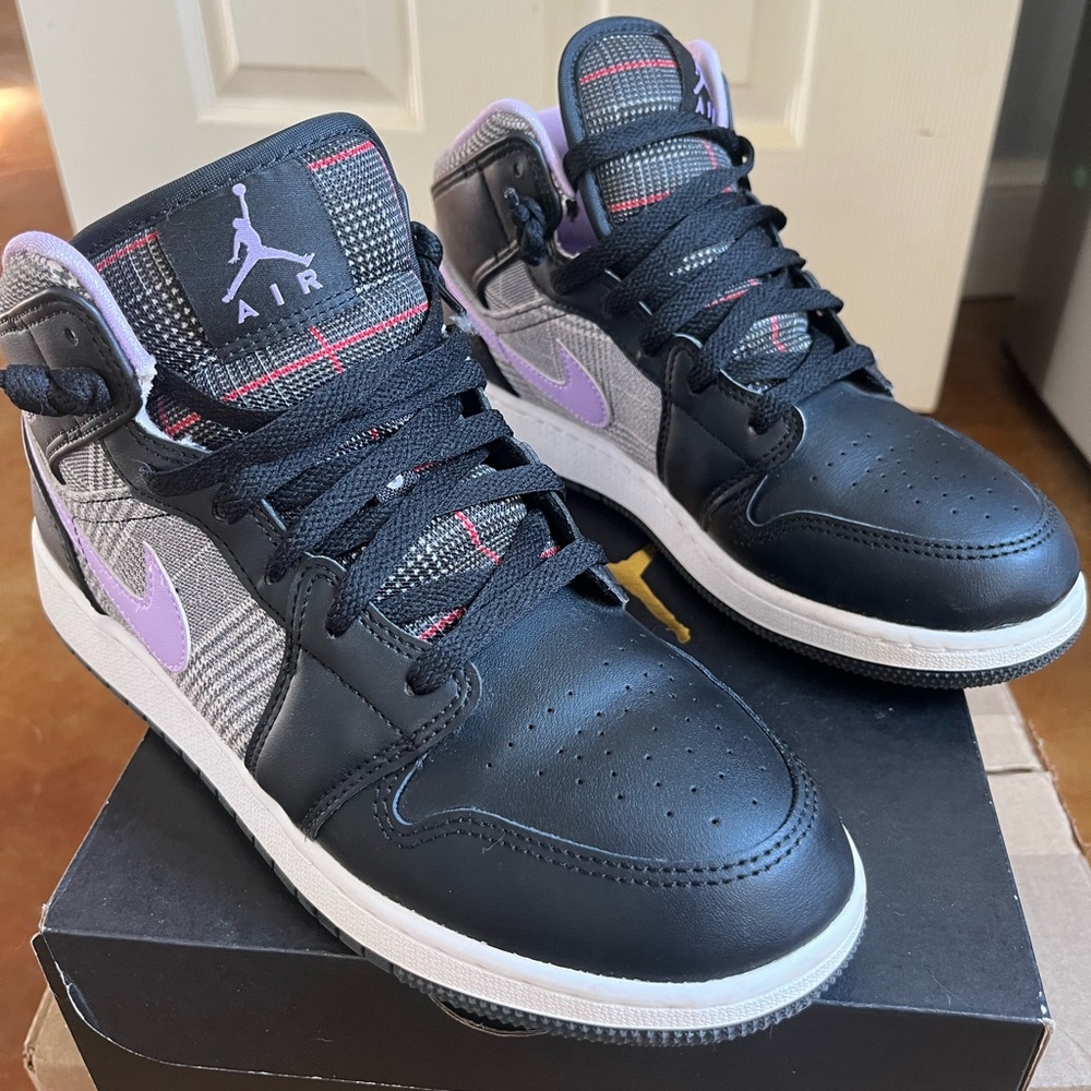 Nike Air Jordan 1 Mid 7 youth